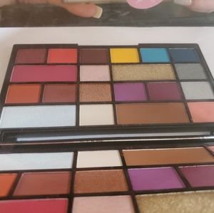 Revolution Makeup x MakeupbyJaack palette